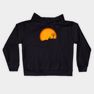 Silhouette sunset lovers Kids Hoodie